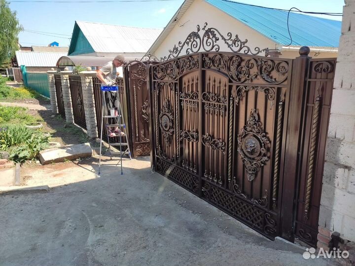 Ворота кованые с калиткой