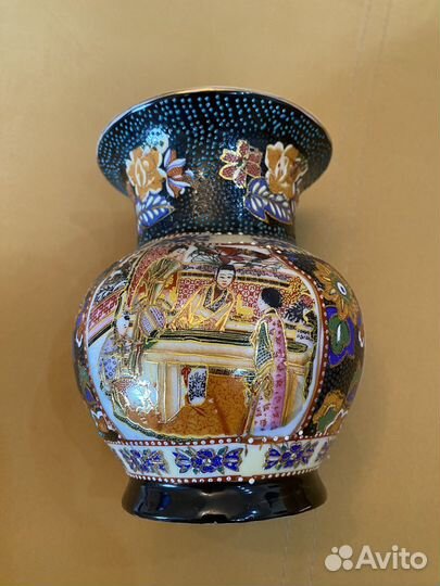 Ваза декоративная