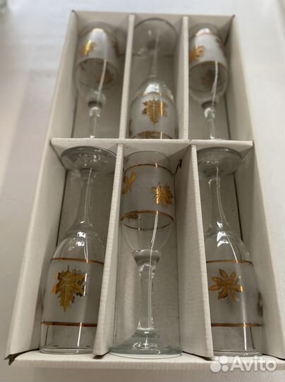 Бокалы для вина новые