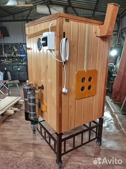 Коптильня утеплённая