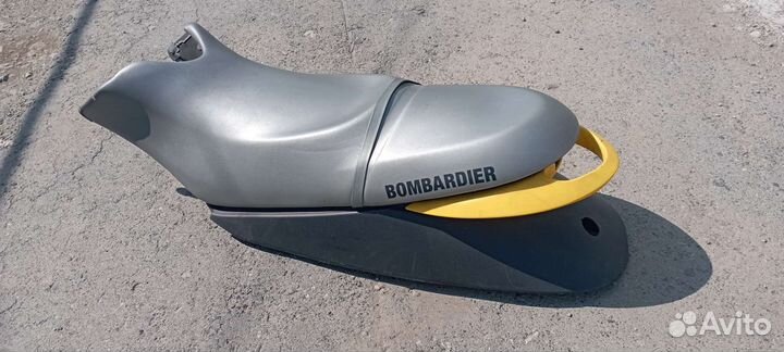 Сиденье с основанием для гидроцикла BRP RXP 215