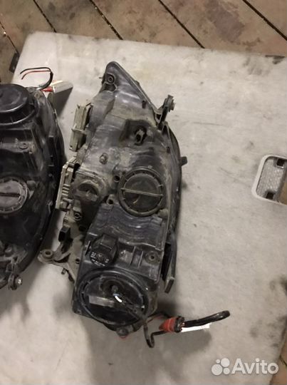 Фара правая Мерседес мл 164