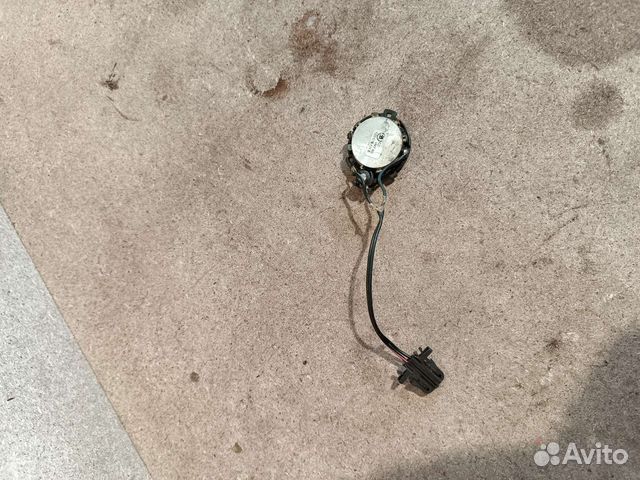 Пищалка в дверь Skoda Octavia A5