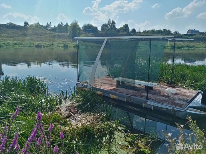 Самоходный плот тримаран