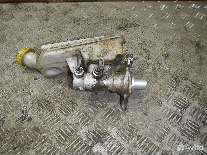 Цилиндр тормозной главный Citroen C3 Picasso