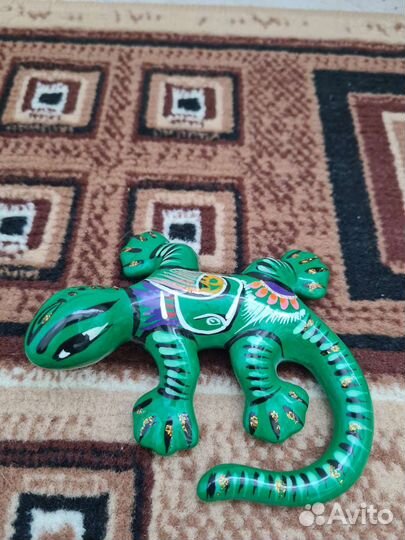 Фигурка Саламандра ручной работы новая из Мексики