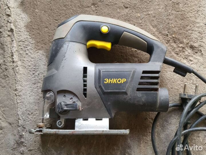 Электролобзик Энкор