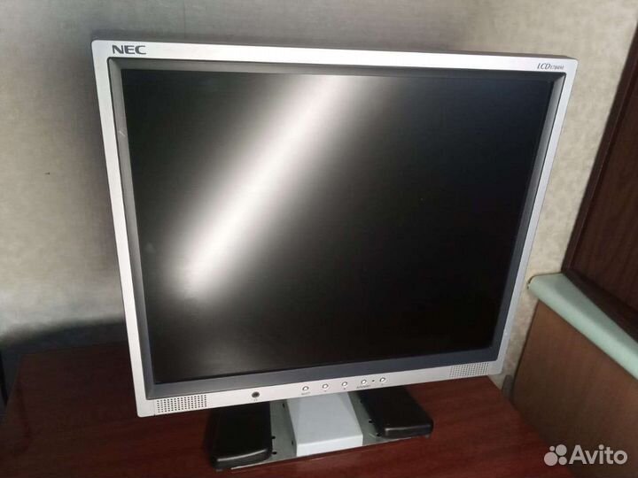 NEC MultiSync 1704M
