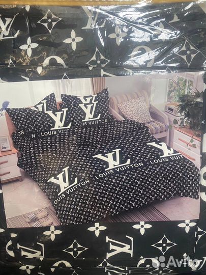 Комплект одеяло подушки и простынь