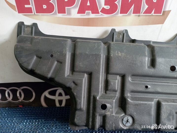 Защита днища кузова Lexus Rx350 2010