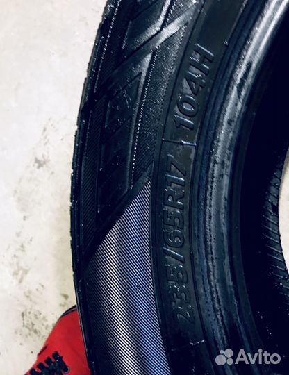 Hankook Dynapro HP RA23 235/65 R17