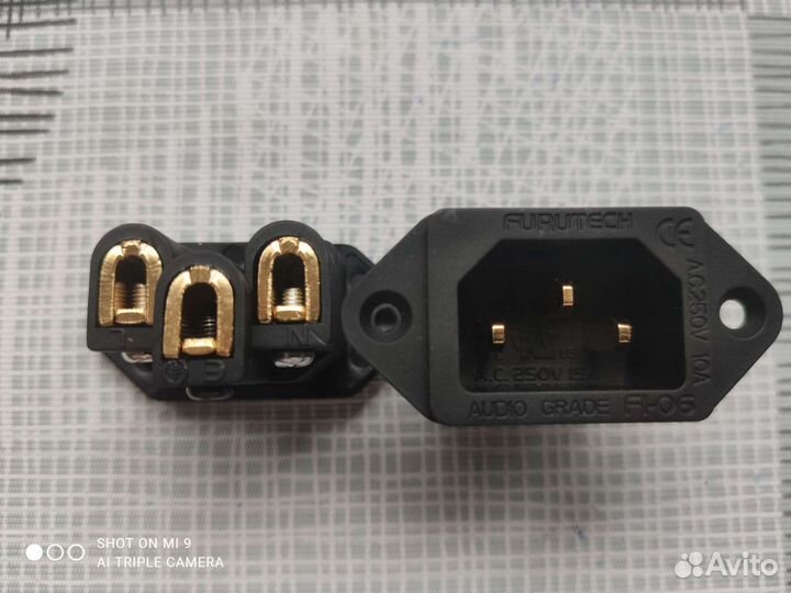 Силовой аппаратный терминал Furutech