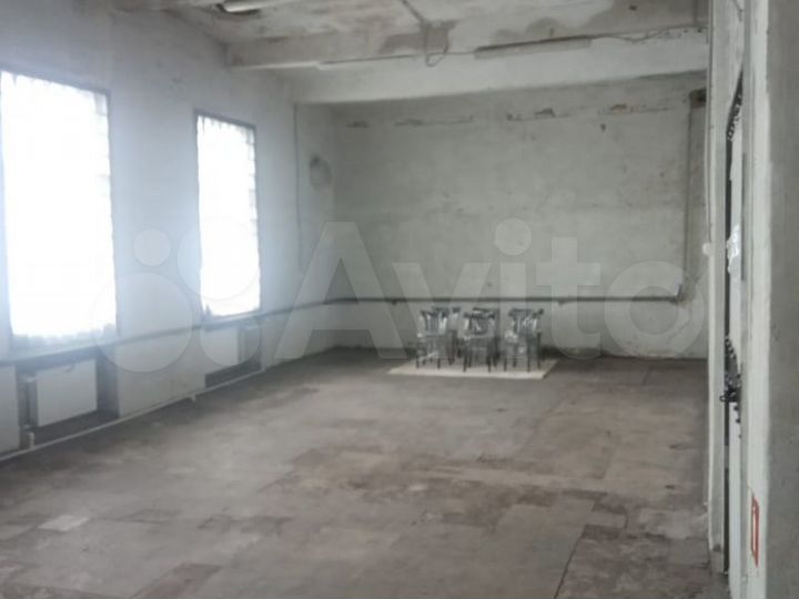 Теплый склад, производство. 111 м². Лифт 2 тонны