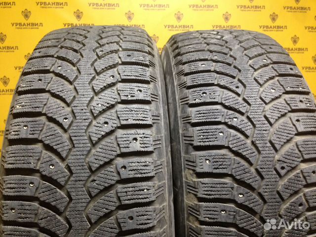 Bridgestone Blizzak Spike-01 235/65 R17 108T