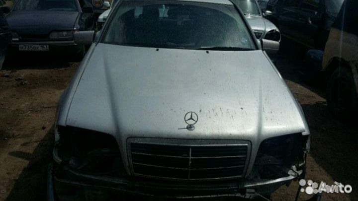 Головка блока мерседес м111 мотор с200 c180 w 202