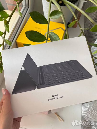 Чехол-клавиатура Apple SMART keyboard для iPad