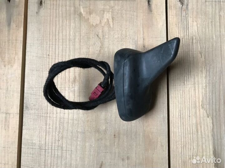 Антенна Audi Q7 внедорожник