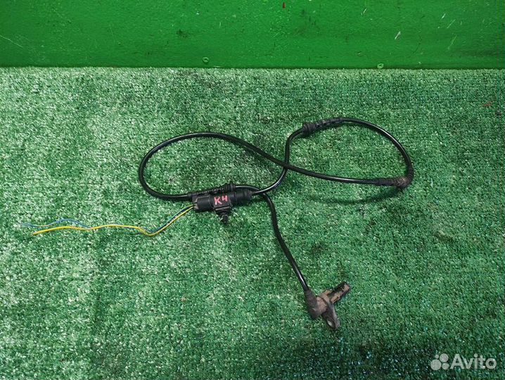 Датчик ABS передний Land Rover Discovery 4 2010