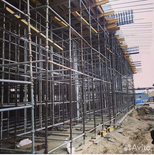 Кап-лок, Аренда