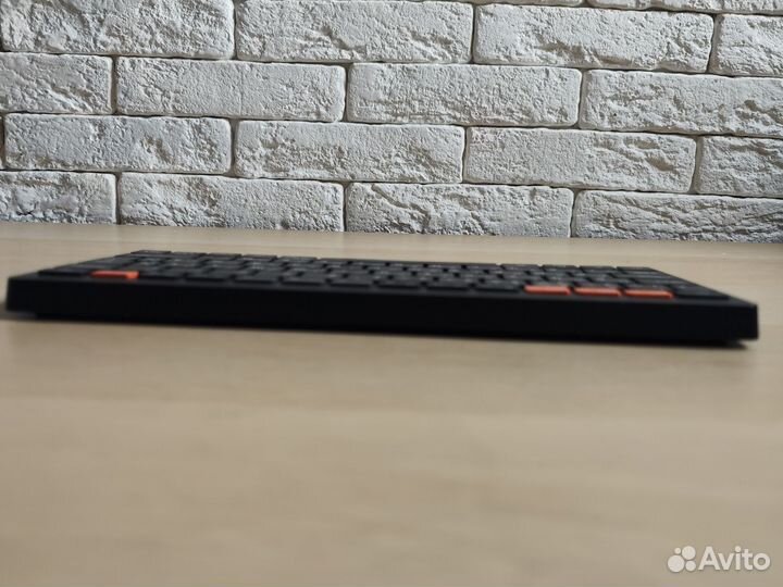 Клавиатура беспроводная Samsung Keyboard Trio 500