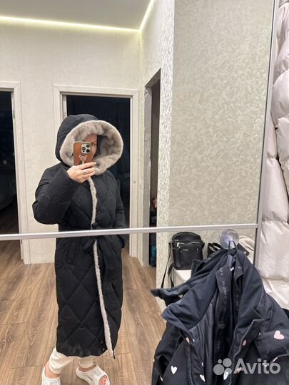 Пальто зимнее новое 44