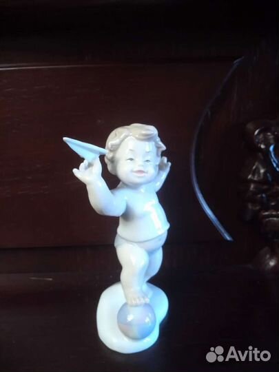 Статуэтка детей, фарфор Povone Италия