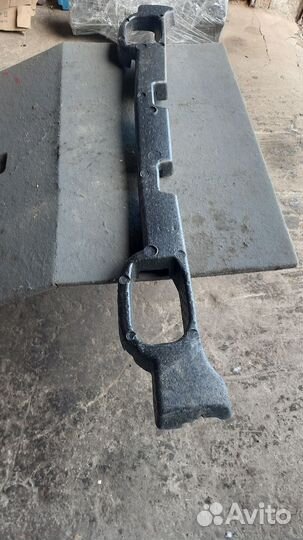 Апсорбер заднего бампера на hyundai matrix(2008г)