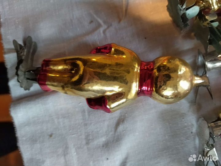 Игрушка елочная Космонавт