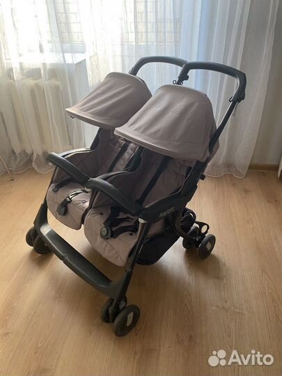 Прогулочная коляска для двойни PEG-perego twin