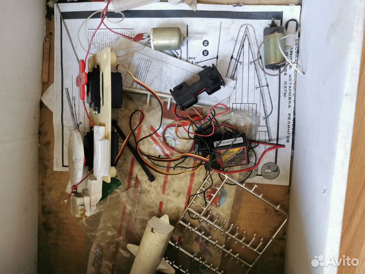 Модель яхта