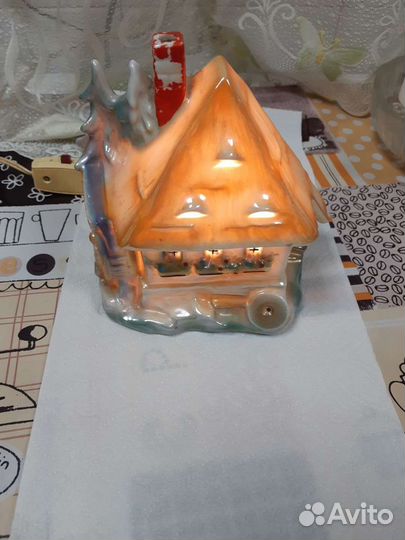 Светильник, домик, фарфор гдр