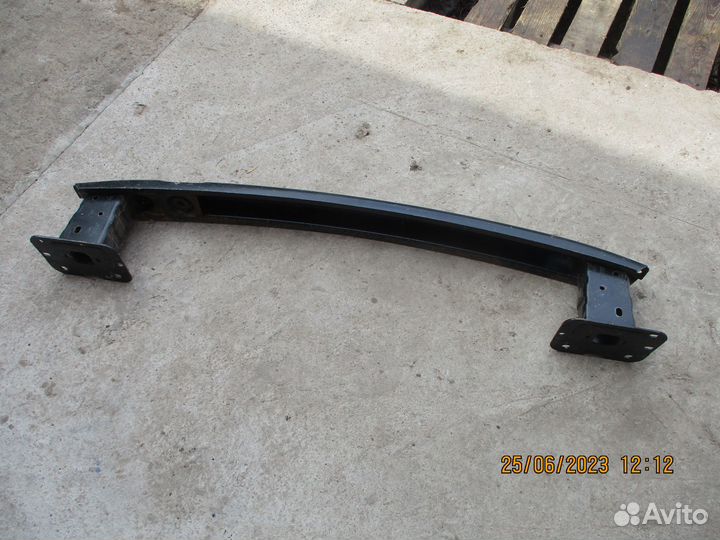 Усилитель бампера задний Форд Фокус 3