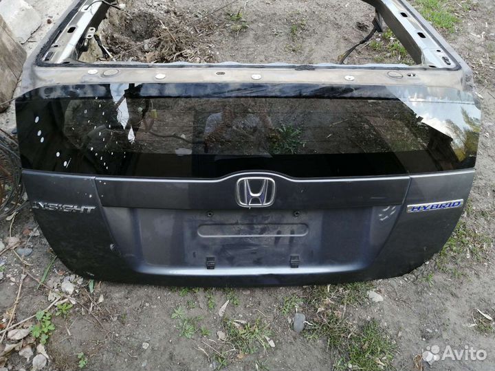 Крышка багажника Honda Insight