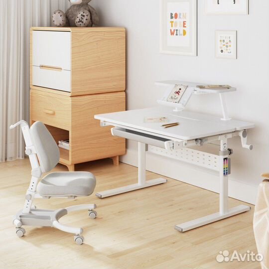 Растущая парта стол, доступная в Калининграде