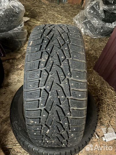 Nokian Tyres Nordman 7 215/50 R17 95