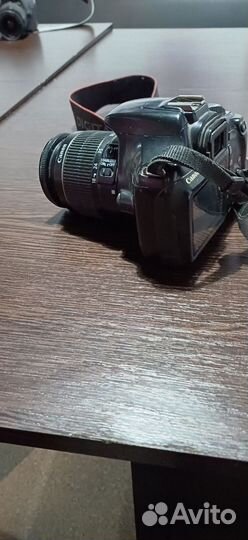 Зеркальный фотоаппарат