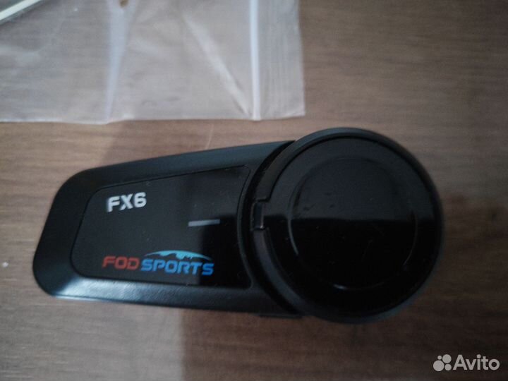 Мотогарнитура в шлем