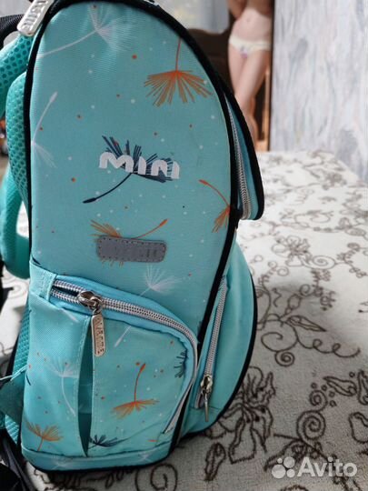 Портфель школьный для девочки