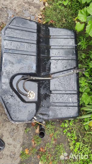 Топливный бак 2131карбюратор