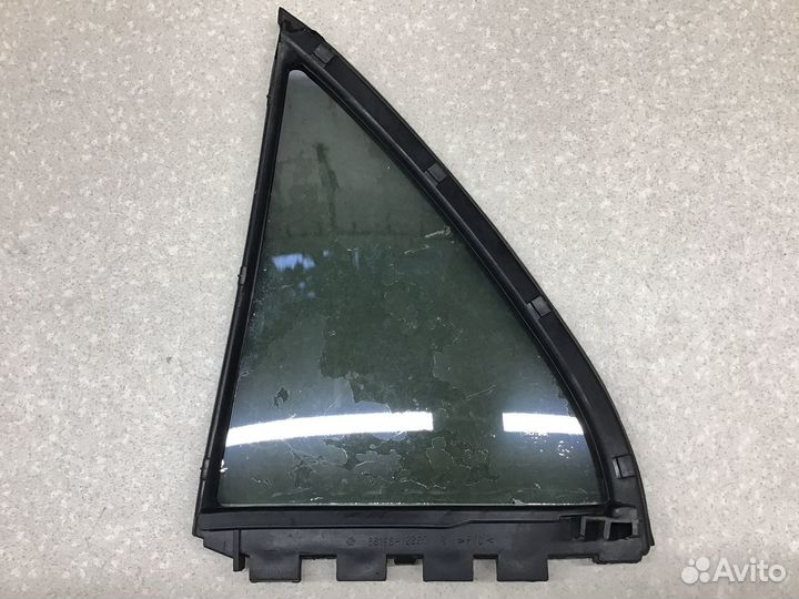Стекло двери задней правой Toyota Corolla E12 2001