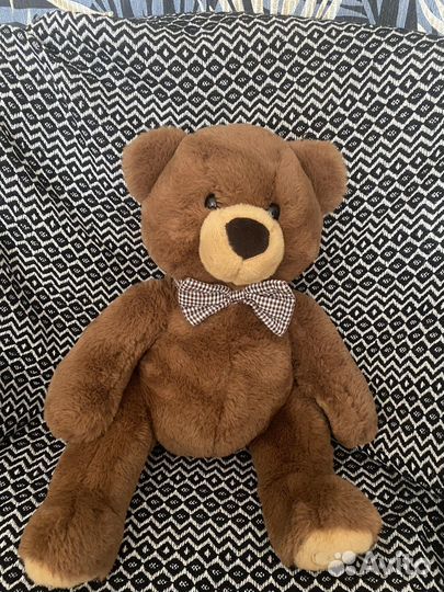 Плюшевый медведь