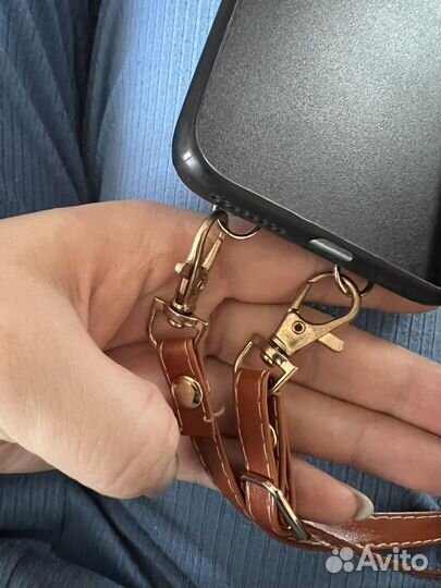 Чехол Brandmania с ремещком 8Plus