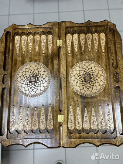 Нарды с Церковью из Дуба