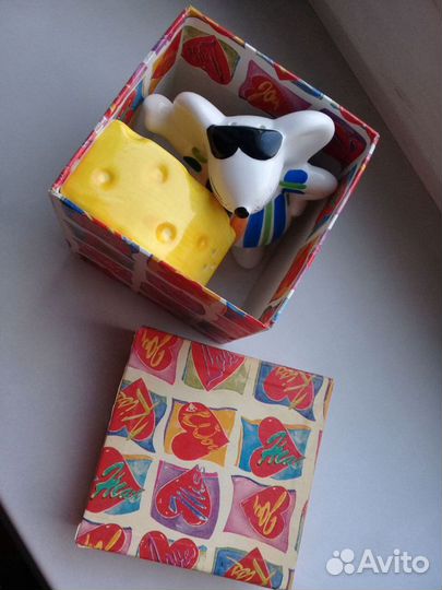 Новый набор солонка и перечница