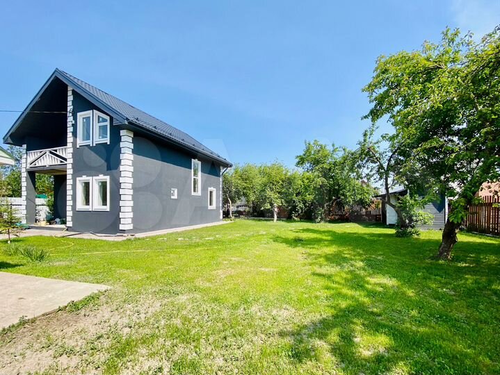 Коттедж 150 м² на участке 8 сот.