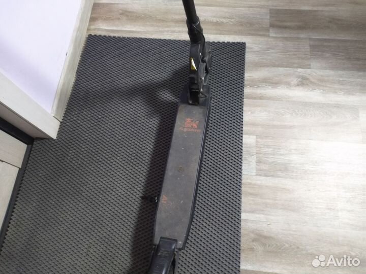 Электросамокат бу