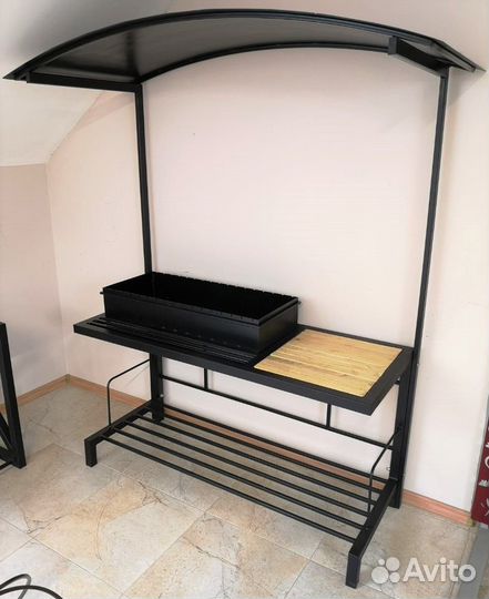 Мангал с крышей, Кованные мангалы