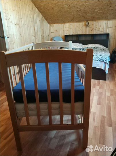 Детская кроватка