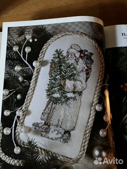 Американская книга с дизайнами для вышивки крестом