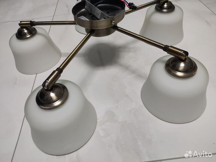 Люстра потолочная бу